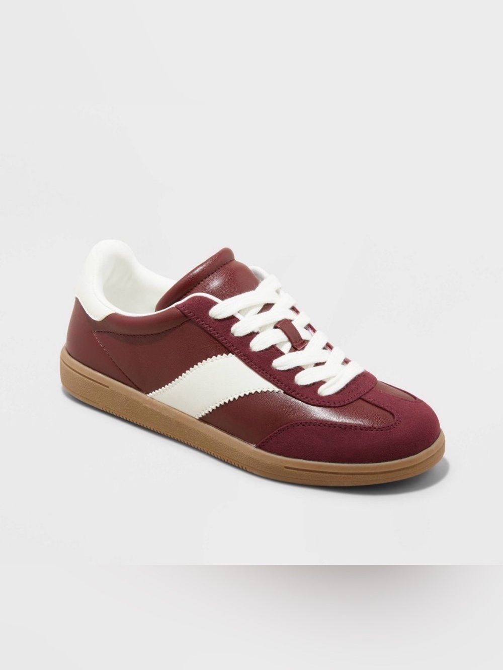 NWT Women’s Universal Thread Spencer Fashion Sneakers Burgundy Sz 7 Casual